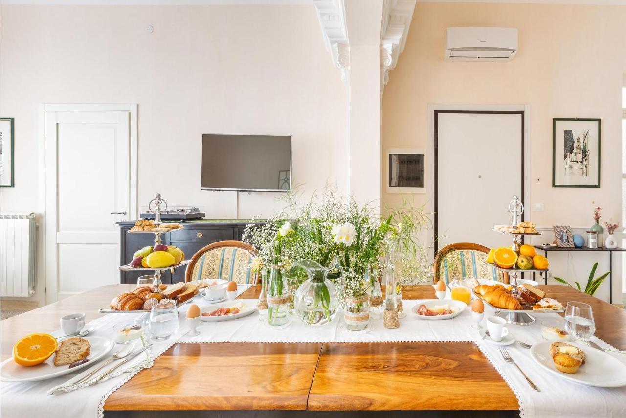 Dimora Le Tre Muse Guesthouse Lecce Luaran gambar
